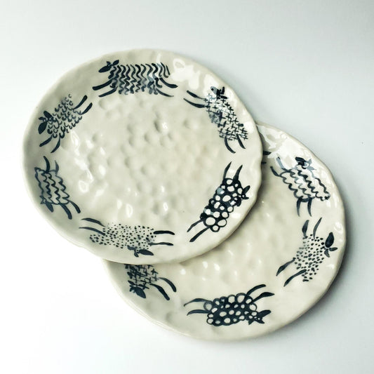 Stackable 6.5" Plate - Prancing Sheep